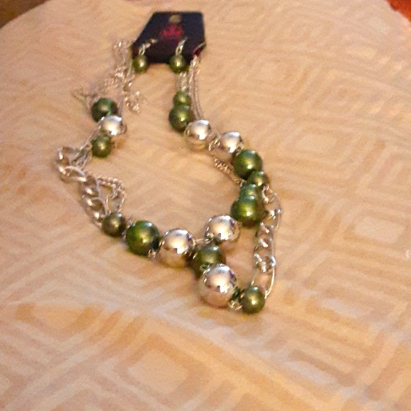 Paparazzi necklace set